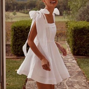 New DISSH Aisle White Linen Bow Mini Dress